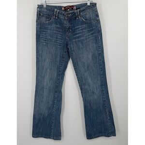 Classic Fit Original Denim Medium Wash Bootcut Jeans Blue 32W Distressed Pockets